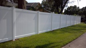 Vinyl-Fence-Tampa-Fence-Companies-7